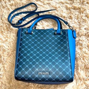 STEVE MADDEN BLUE PURSE!